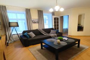 Two bedroom apartment in Old Town, up to 6 guests, Riga