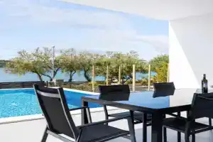 3 Bedroom Stunning Apartment In, Vodice