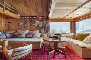 Mazot confortable dans les sapins, skis aux pieds à - FR-1-564-97 Guest house, Courchevel