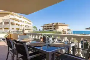 Spacious 2 bedroom apartment with sea view!, Mijas