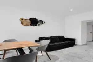 central 3 Bedroom Apartment in Kreuzberg, Berlin