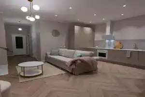 Mere Apartment - Private Yard, Sauna and Pet Friendly, Parnu