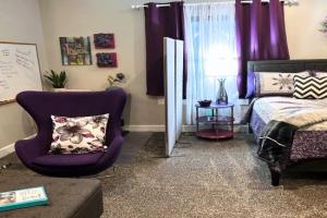 VIP Suites for Business Women, Nurses, College Moms Traveling to, Indianapolis