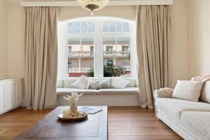 Elizabeth Elegance, Guest house, Launceston