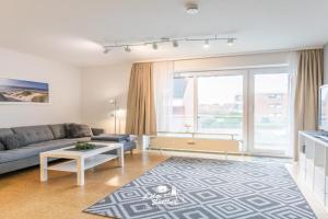 Haus Seemeile Whg 2 7 Apartments, Busum