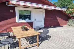 Tihase one bedroom garden view apartment, Tallinn