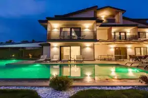 Fethiye Çalışta 8 Kişilik Lüks Villa Gezer, Fethiye