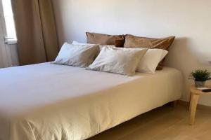 GFS Roof Apartments, La Laguna