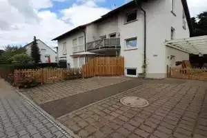 Zimmer Frei 4 Apartments, Wiesbaden