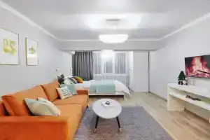 Modern apartment in Golden Square, Almaty