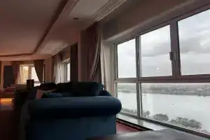 Apartment with a Nile View,, Maadi- شقه مطله بالكامل على النيل مباشره, Cairo