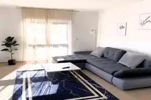 Hotel Valley of Business Frankfurt-Airport - GREY LABEL APARTMENT, Hofheim