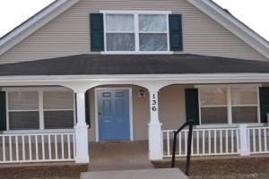 Home In 4 bedrooms, 4 beds, 2 baths, Greenville