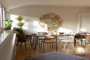 Seerose - W14, zentral in Bahnhofsnähe, Küche, 3 Schlafzimmer Apartments, Neu-Ulm