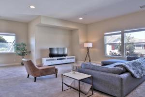 San Jose 3br w backyard nr tech companies SFO-1539 Apartments, San Jose