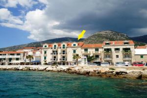 Bol Story Apartments, Bol