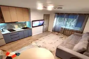 1 komnatnaya v tsentre Apartments, Taraz