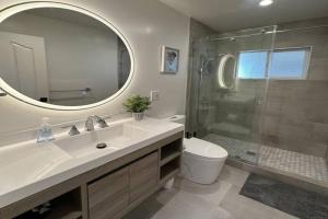 Modern, Renovated 5b/3ba near Apple, Kaiser Guest house, San Jose