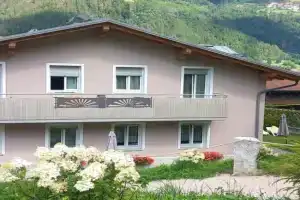 appartamento vacanze cima nana Apartments, Dimaro