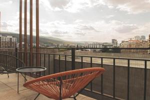 Vake Chic 2BR Comfort Home - By Wehost Guest house, Tbilisi