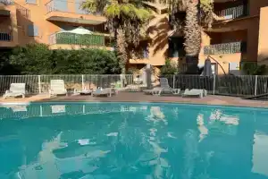 GRIMAUD Golf Saint Tropez Rez de jardin Vue piscine Apartments, Grimaud