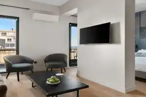 Azur Hotel, Volos