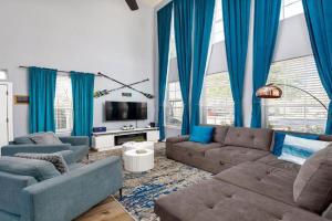 Upstay Stylish 4BR Getaway in Vibrant East Guest house, Austin