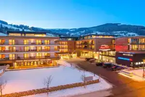 AlpenParks Hotel & Apartment Central, Zell am See