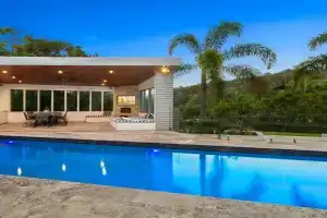 Minutes from Hastings Street Guest house, Noosa Heads