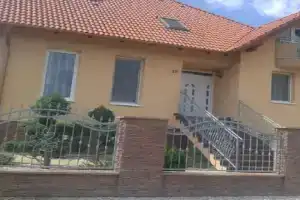 Öreghegy Vendégház Apartments, Egerszalok