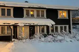 2 mannsbolig i sentrum, nær skianlegget - 3 sov og 7 sengeplasser Apartments, Hemsedal