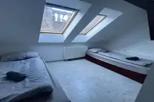 MINIBAR INCLUSIVE! TH325 City Center 60 sqm Apartment, Szombathely