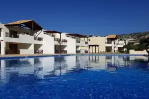 Top floor, 2 bedroom apartment Vanessa D204, FREE WIFI, village view, Peyia