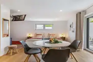 Fewo Parkside S1 - 8Min Legoland Apartments, Gunzburg