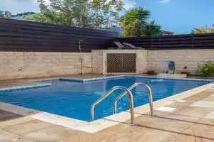 Luxury 5BR Private Villa with Pool - Chloraka, Chlorakas
