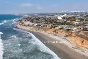 Rooftop Oceanview Patio - 5BR Remodeled Home Guest house, Carlsbad