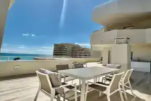 Luxury Condo Sea View Large Terrace BenalBeach Apartments, Torremolinos