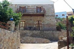 "Village Petrina" Sevasti Studios, Symi