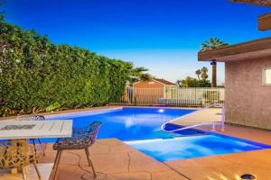 Oasis House With GATED Pool And Spa, Indio