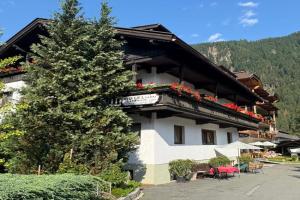 Bergsteiger-Zimmer Pension Obermair, Mayrhofen