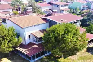 Villa HUZUR, Colakli