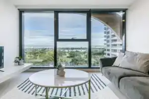 Boutique Apt on St Kilda Rd w Historic Elegance Apartments, Melbourne