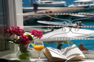 La Porta 2, seaview apartment in the center, Cavtat