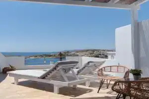 Villa Fiamegou Andros, Batsi