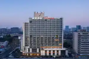 Intercity Hotel West Lake Huanglong 城际杭州西湖黄龙酒店, Hangzhou