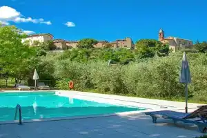 4 Bedroom Lovely Apartment In, Paciano