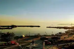 Anchors Aweigh 4-Apartment next to the sea, Nea Skioni