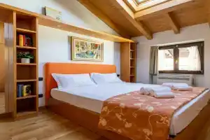 Apartment By the Ferry -, Menaggio