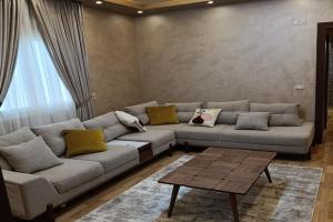 شقة ألترا لوكس بالمهندسين Apartments, Cairo