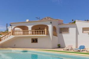 Chalet Los Olivos con piscina, Javea